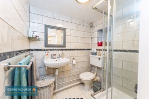 Annex - Shower Room- click for photo gallery